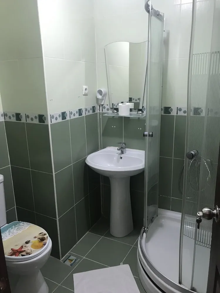 Standard Dört Kişilik Oda