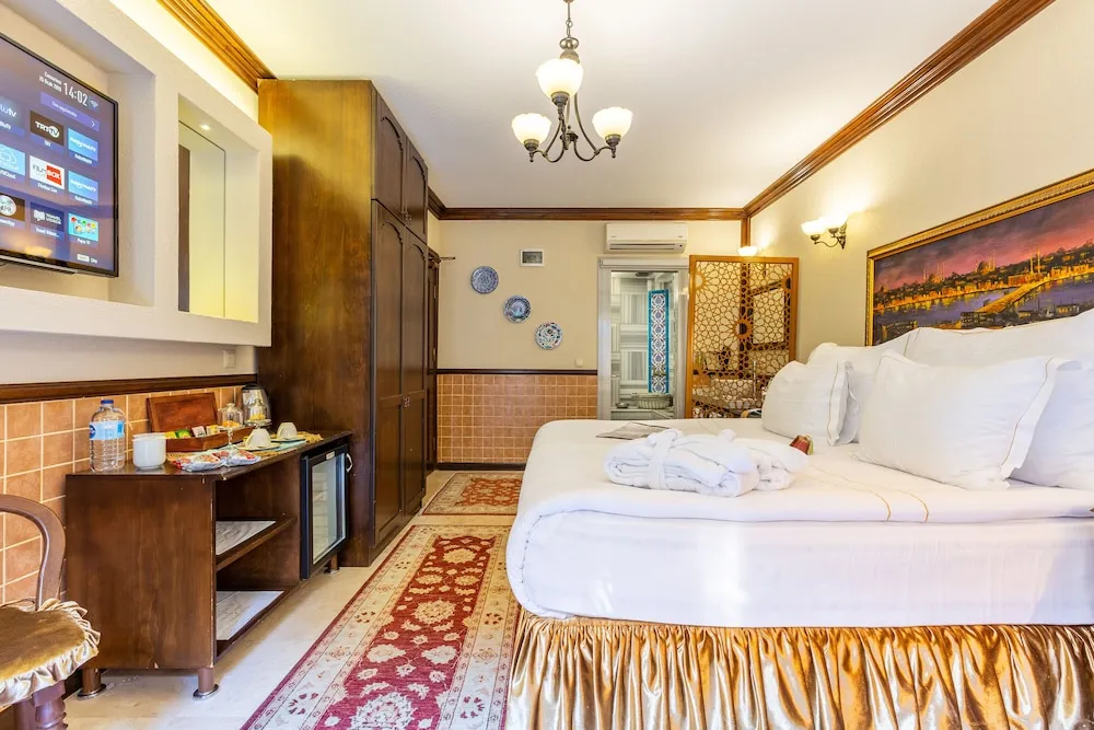 Double Room with Private Hammam & Garden-Ground Floor 20m2
