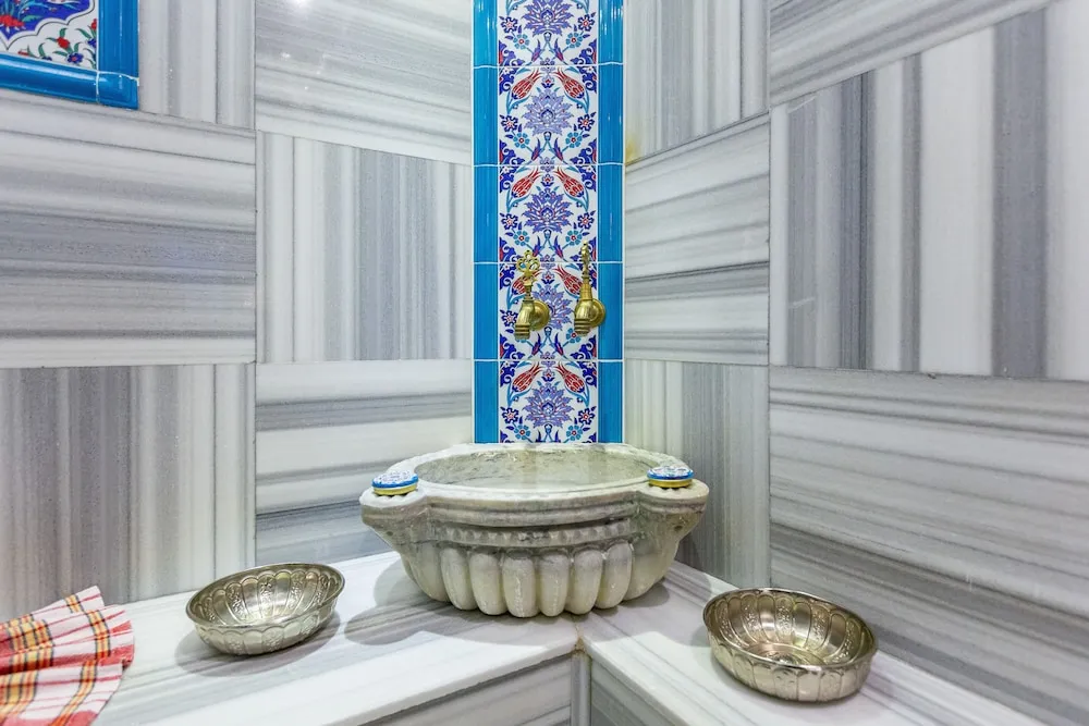 Double Room with Private Hammam & Garden-Ground Floor 20m2