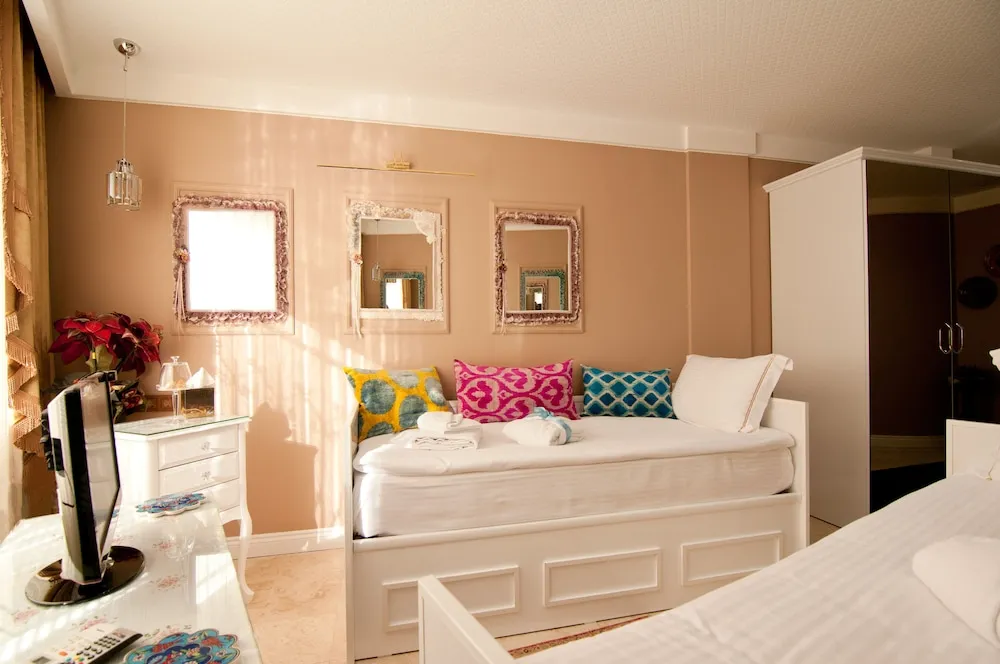 Two Bedroom Apartment with Private Hammam for 4 adults-Annex Building-45m2