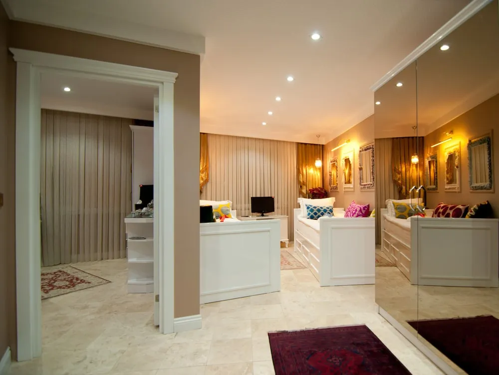 Two Bedroom Apartment with Private Hammam for 4 adults-Annex Building-45m2