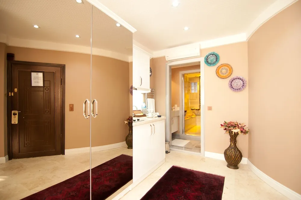 Two Bedroom Apartment with Private Hammam for 4 adults-Annex Building-45m2