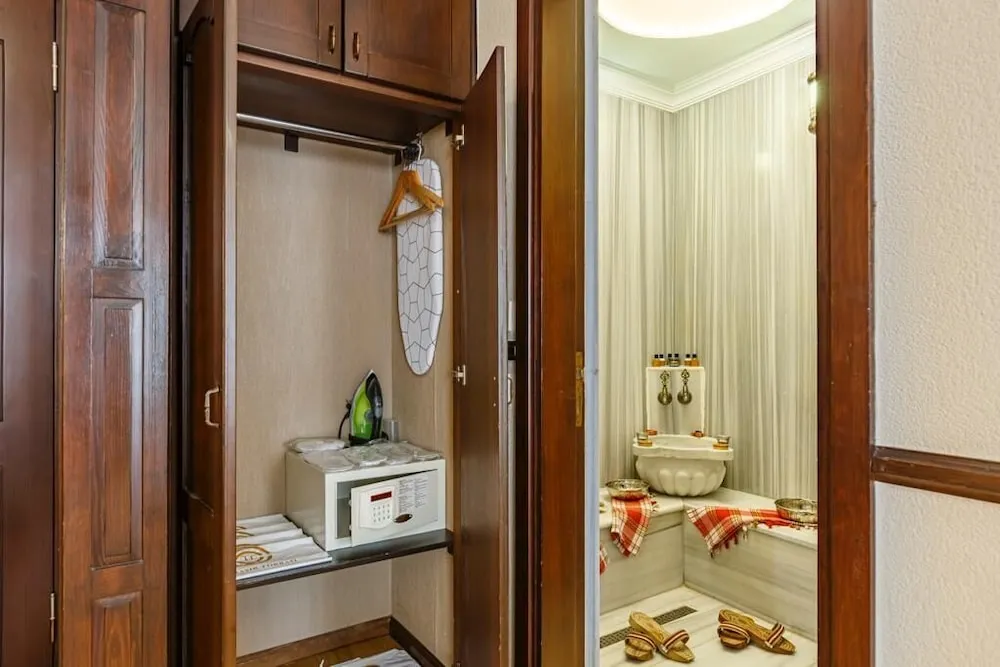 Family Room with Private Hammam - 30m2