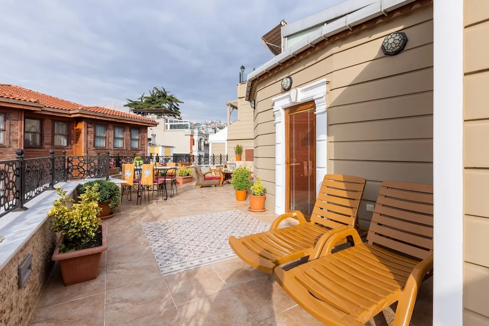 Two-Bedroom Apartment with Private Terrace and Private Hammam for 4 adults - Annex building