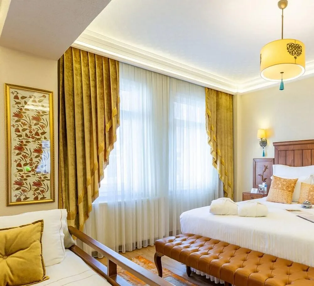 Deluxe Triple with Private Hammam - Annex Building- 30m2