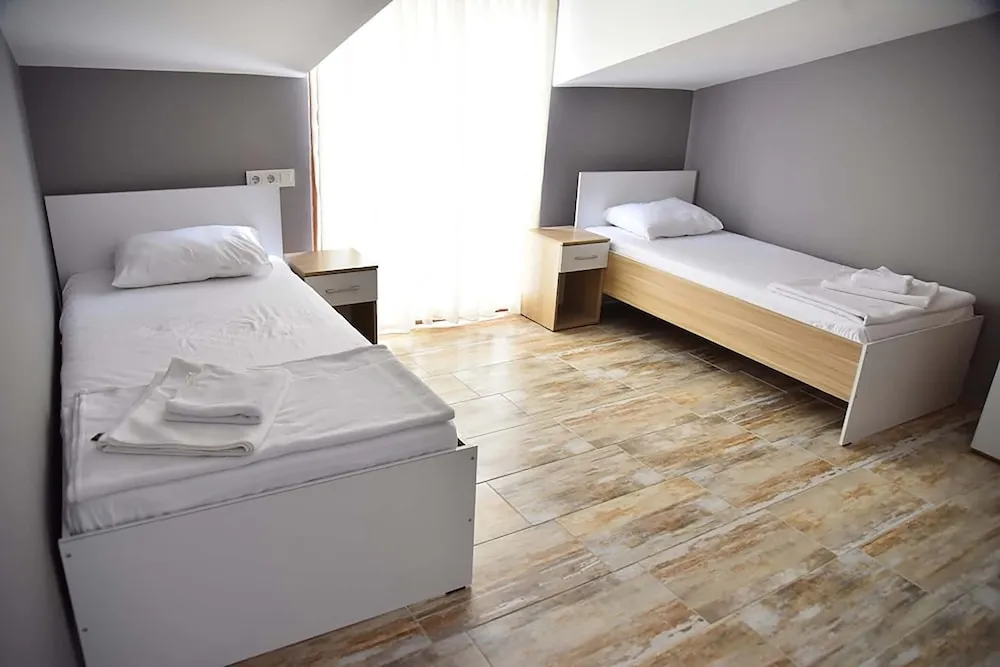 Family Apart Daire, 2 Yatak Odası (Sari)