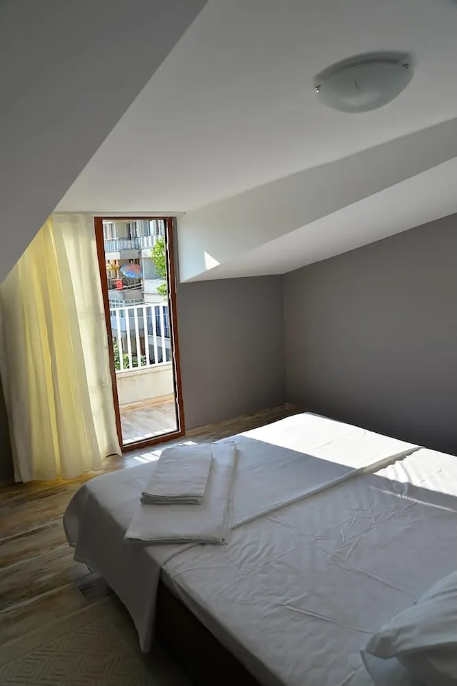 Family Apart Daire, 2 Yatak Odası (Sari)