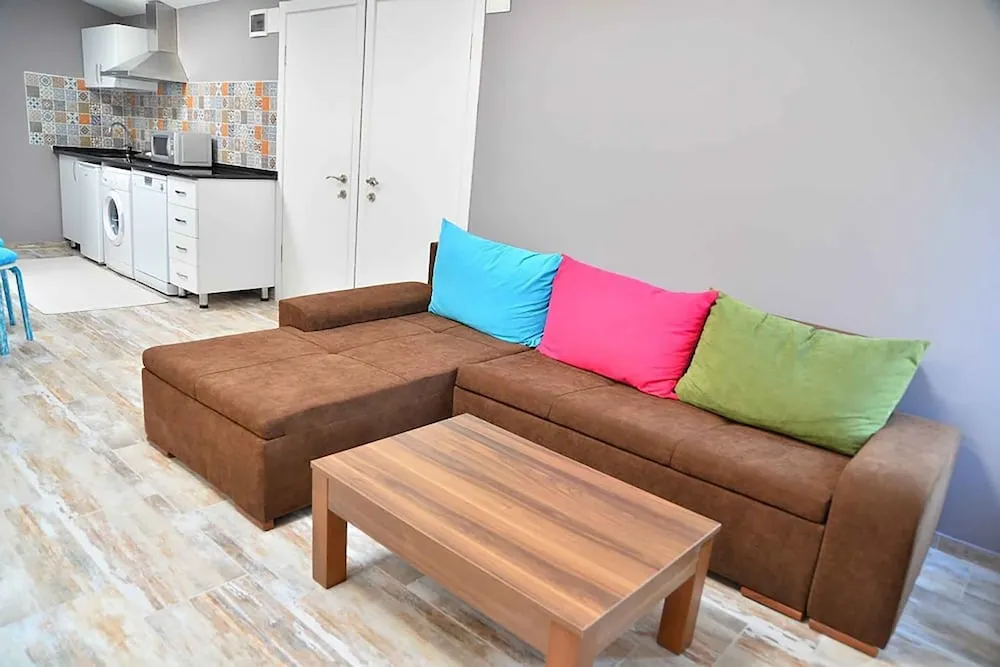 Apart Daire, 2 Yatak Odası (Kahverengi)