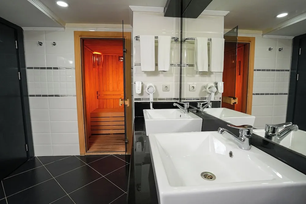 Deluxe Süit, 1 Yatak Odası, Sauna