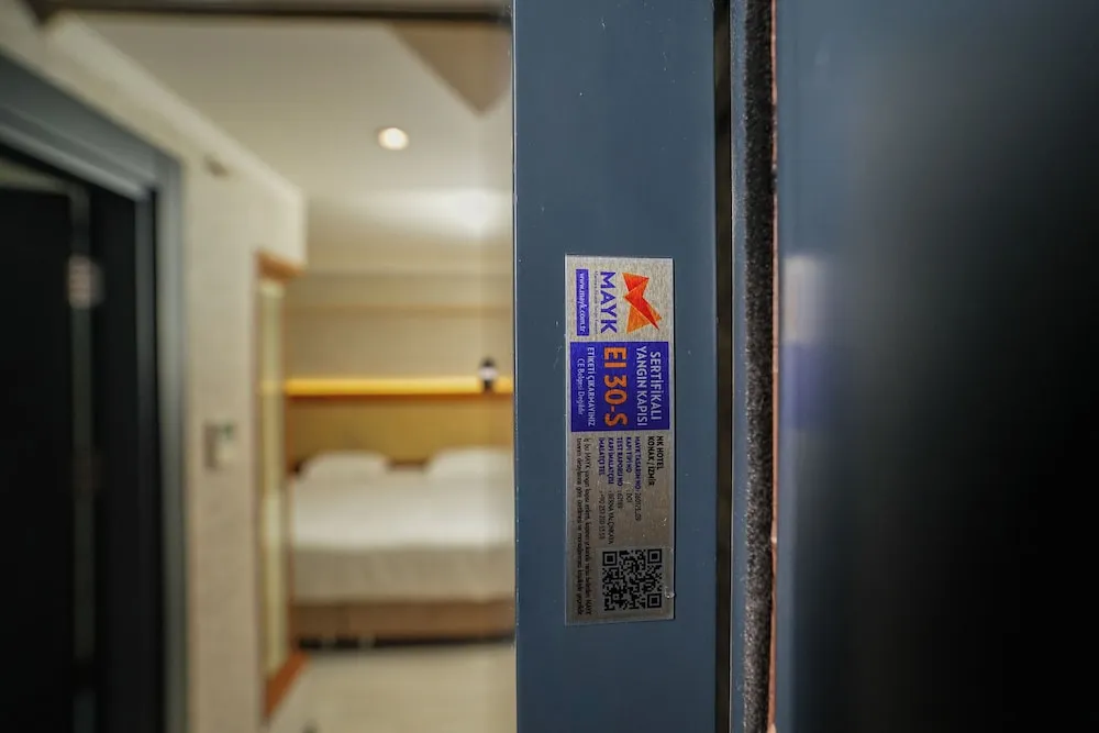 Standard Rooms with French Bed