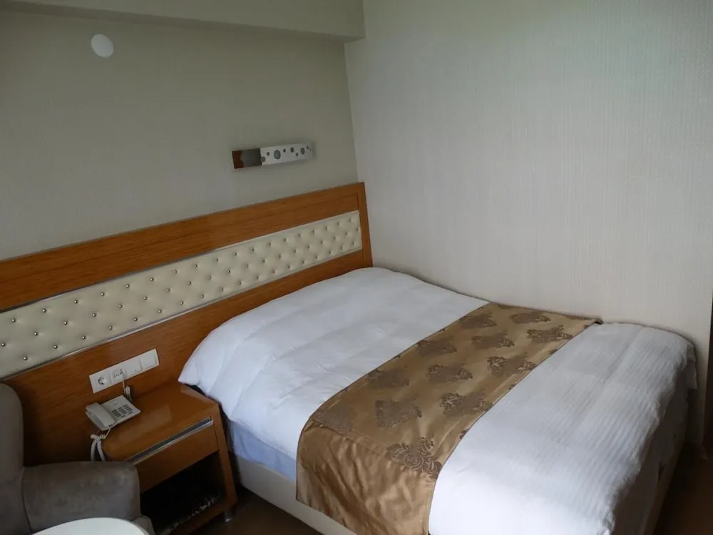 Deluxe Tek Kişilik Oda