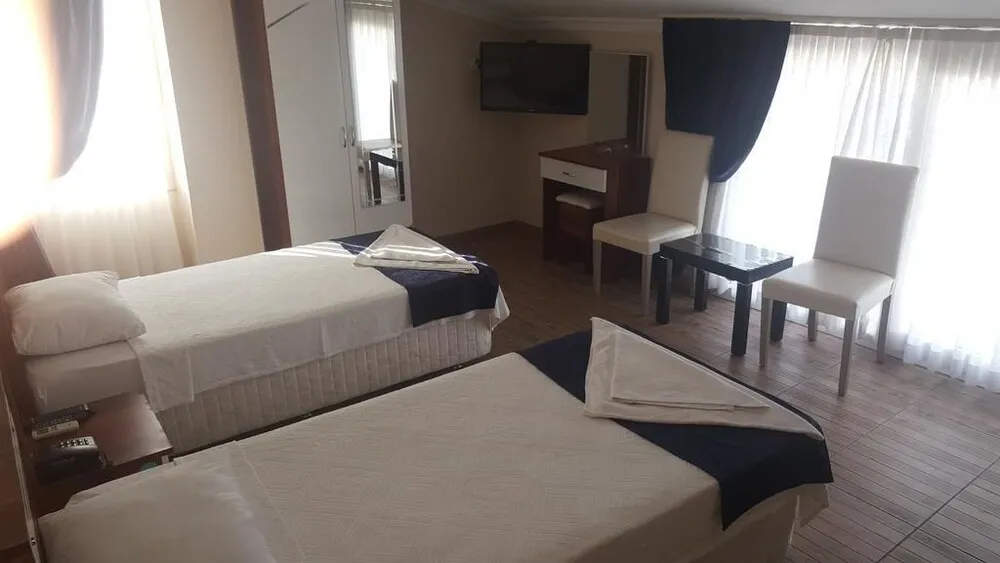 Economy Tek Büyük Yataklı Oda