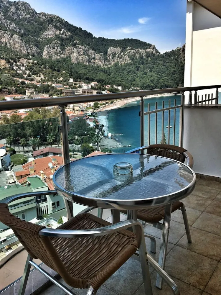 Standard Üç Kişilik Oda