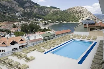Calipso Beach Turunç Hotel