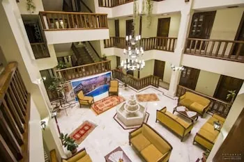 Zalifre Hotel