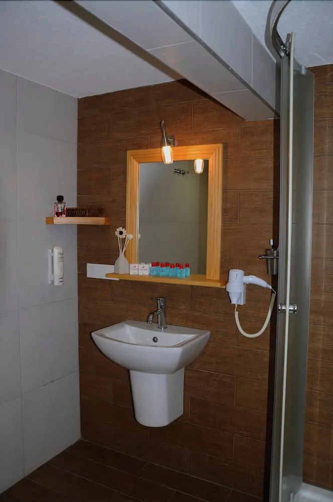 Comfort Tek Kişilik Oda