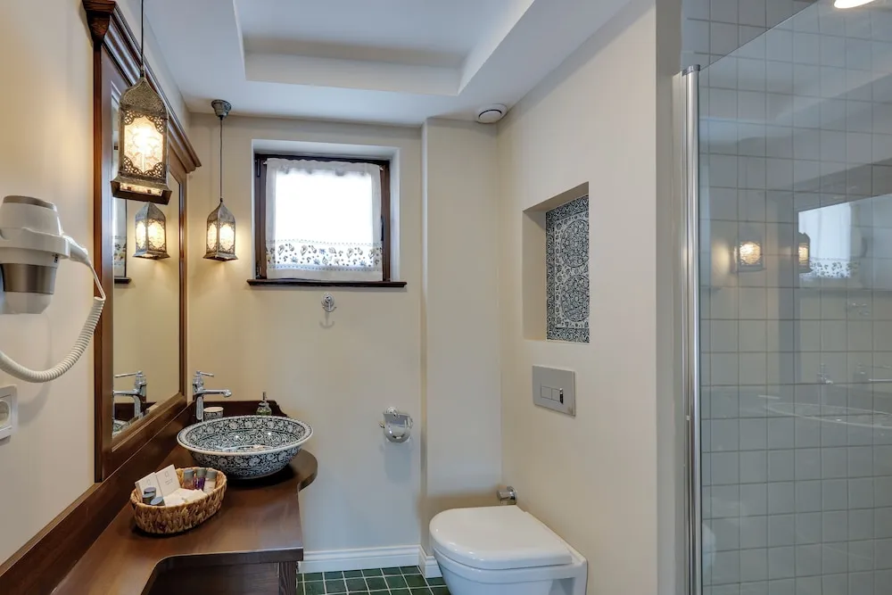 Deluxe Tek Büyük veya İki Ayrı Yataklı Oda, Şehir Manzaralı