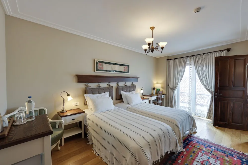 Deluxe Tek Büyük veya İki Ayrı Yataklı Oda, Şehir Manzaralı