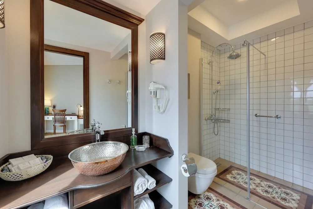 Deluxe Tek Büyük veya İki Ayrı Yataklı Oda, Şehir Manzaralı