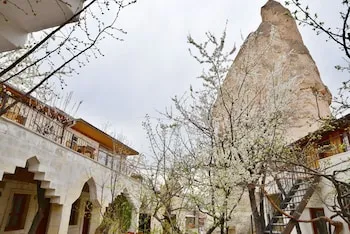 Peri Cave Hotel