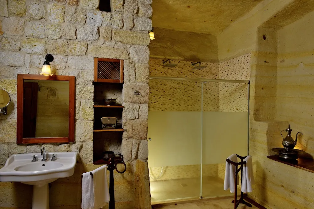 Luxury Cave House