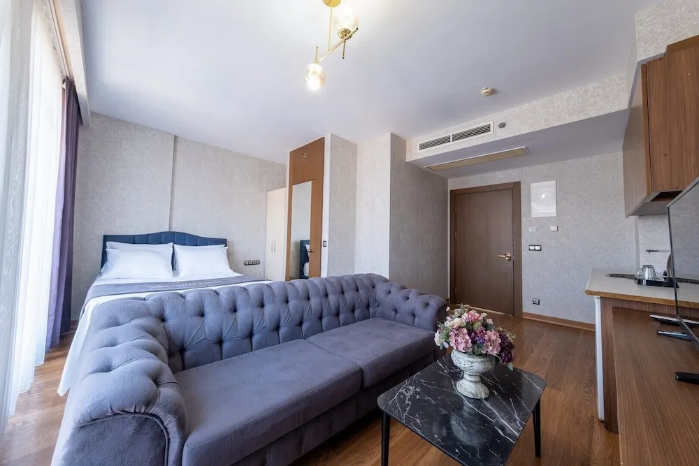 Deluxe Stüdyo Süit (1 + 0)