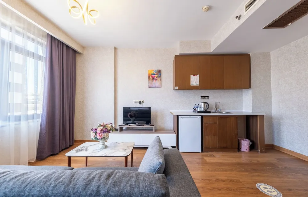 Deluxe Stüdyo Süit (1 + 0)