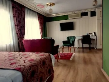 Anibal Hotel