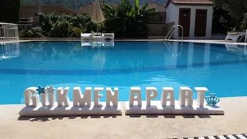 Gökmen Apartments