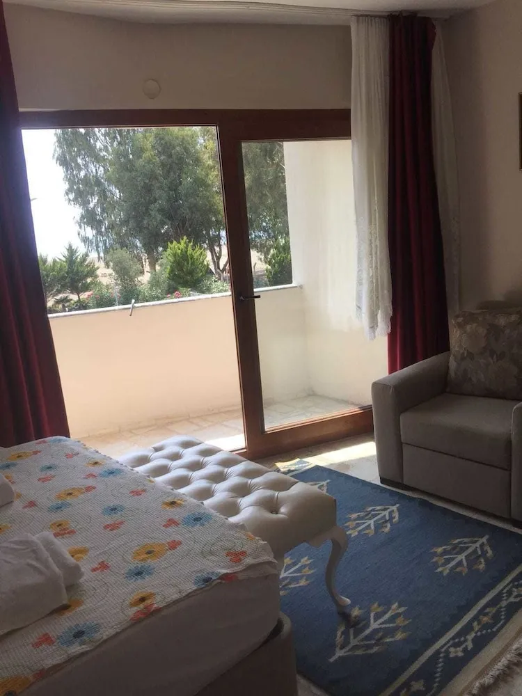 Standard Oda, 1 Çift Kişilik veya 2 Tek Kişilik Yatak, Bahçe Manzaralı