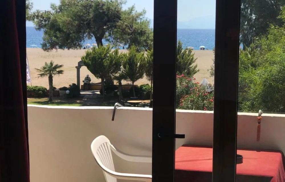 Deluxe Oda, 1 Çift Kişilik veya 2 Tek Kişilik Yatak, Balkon, Denize Bakan