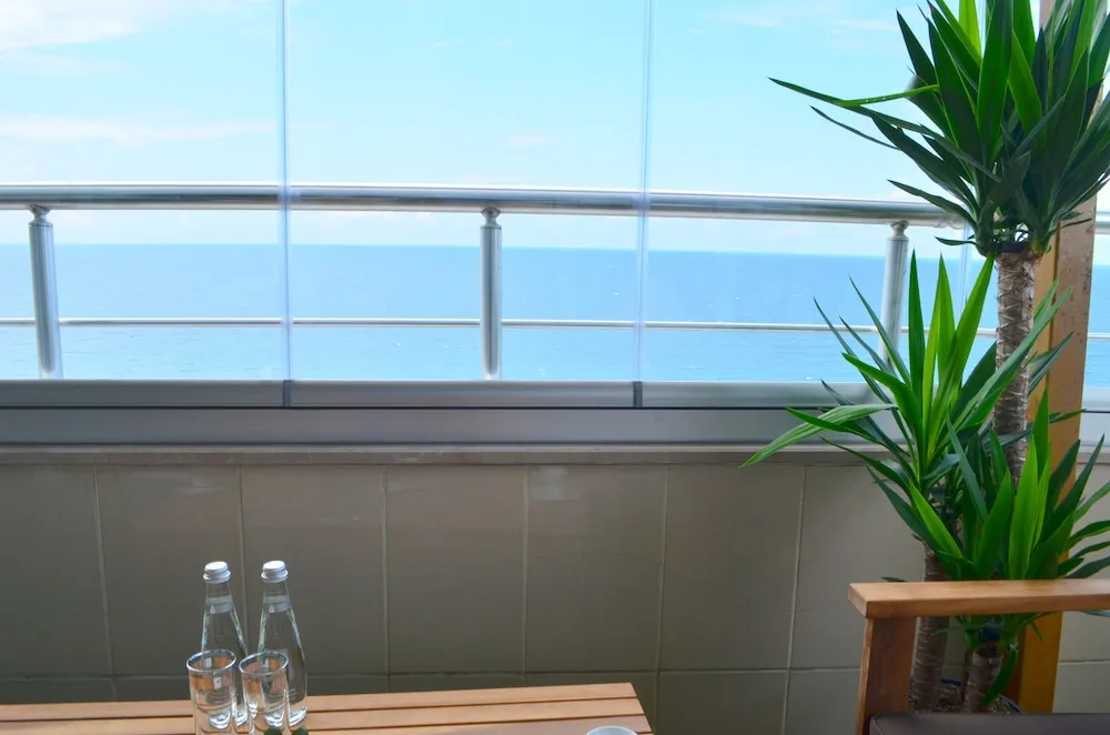 Design Çatı Katı (Loft), 3 Yatak Odası, Balkon, Denize Sıfır