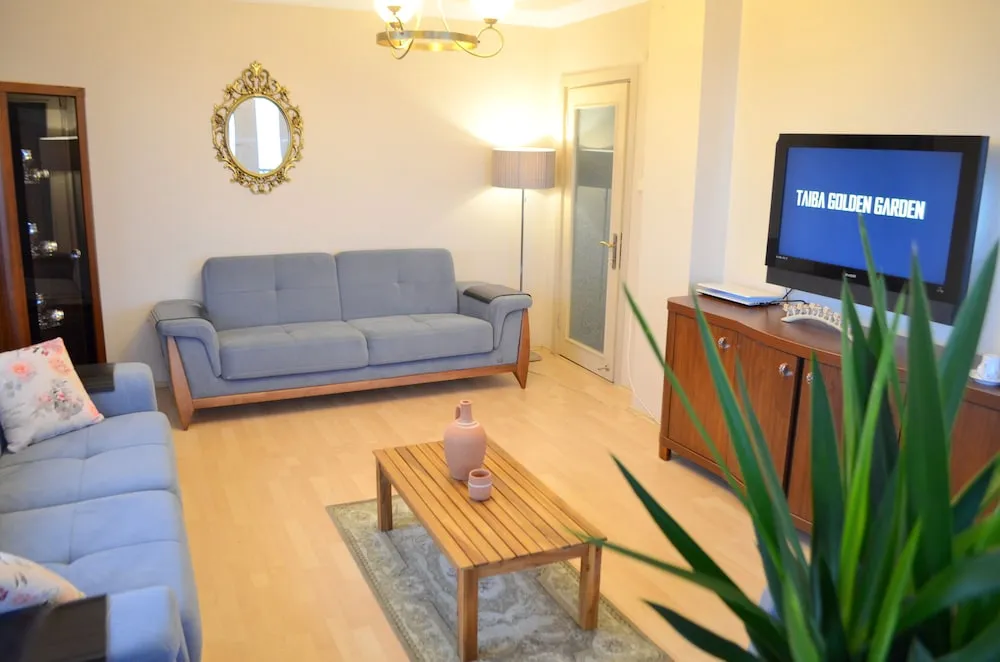 Design Çatı Katı (Loft), 3 Yatak Odası, Balkon, Denize Sıfır