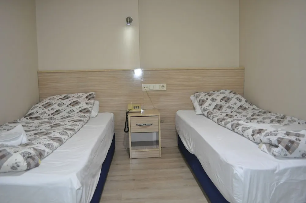 Standard İki Ayrı Yataklı Oda