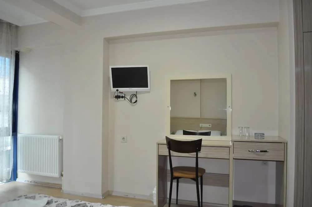 Comfort Büyük Yataklı Tek Kişilik Oda, Şehir Manzaralı