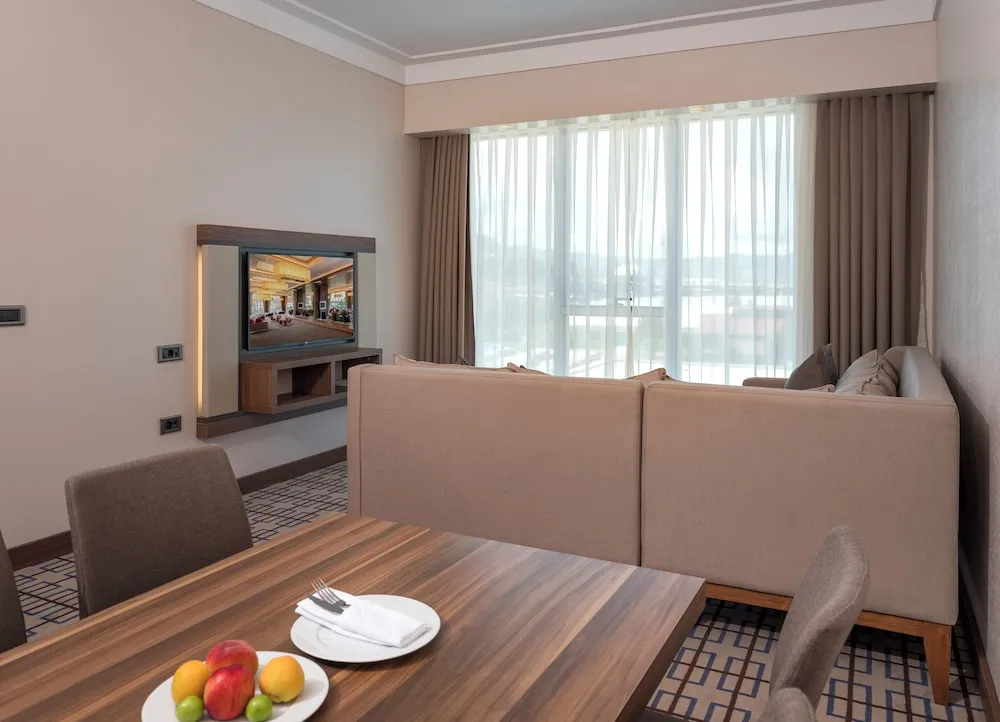 Deluxe Süit, Birden Çok Yatak, Sigara İçilmez