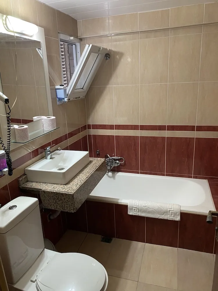 Standard Tek Büyük veya İki Ayrı Yataklı Oda, 1 Yatak Odası, Balkon, Deniz Manzaralı