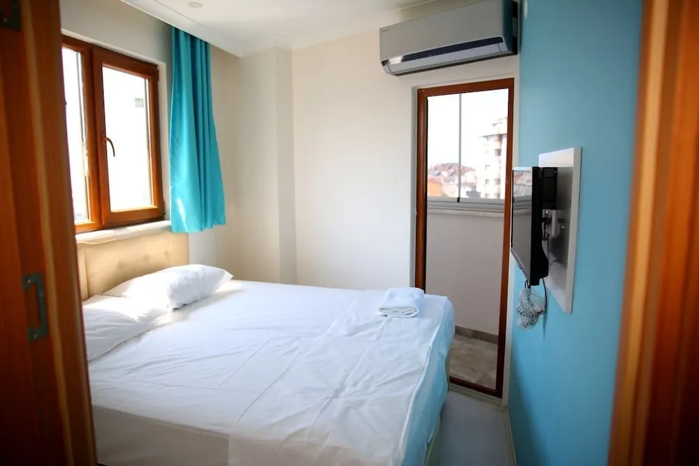 Apart Daire, 3 Yatak Odası, Sigara İçilebilir, Mutfak