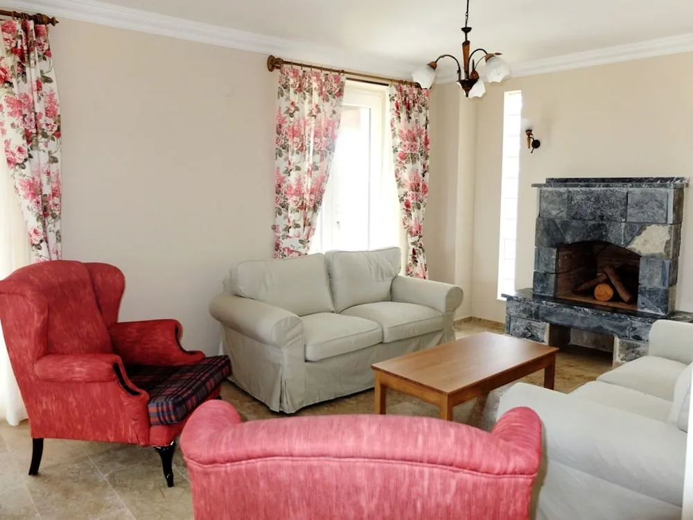 Villa, 3 Yatak Odası, Kişiye Özel Havuzlu