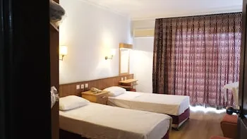 Doris Aytur Hotel