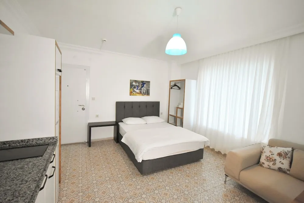 Stüdyo, 1 Büyük (Queen) Boy Yatak ve Çekyat, Şehir Manzaralı