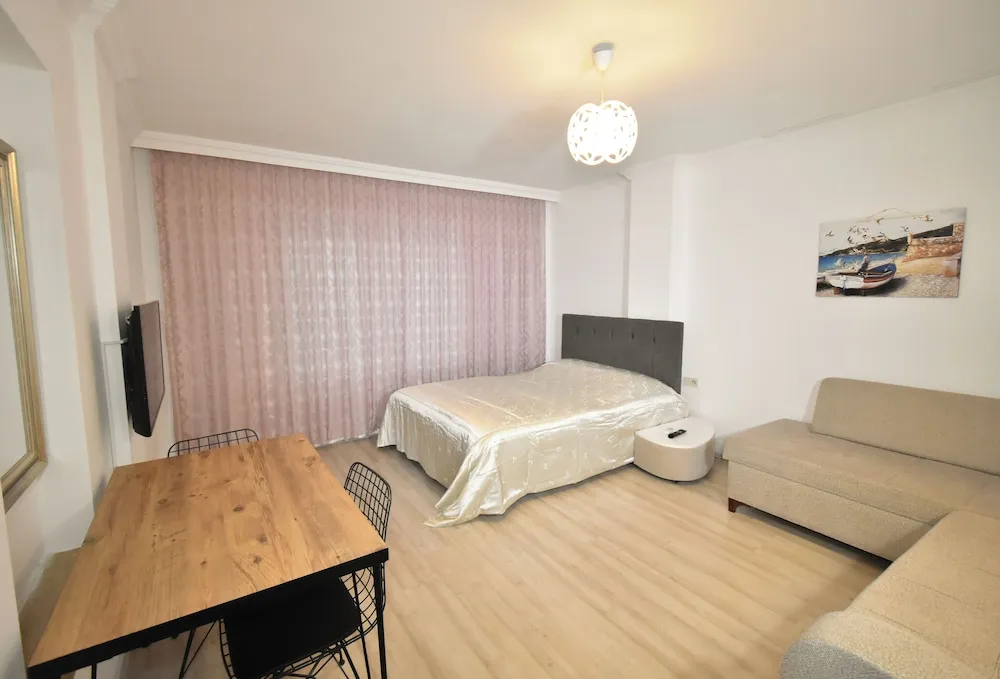 Stüdyo Süit, 1 Büyük (Queen) Boy Yatak ve Çekyat, Mutfak, Şehir Manzaralı