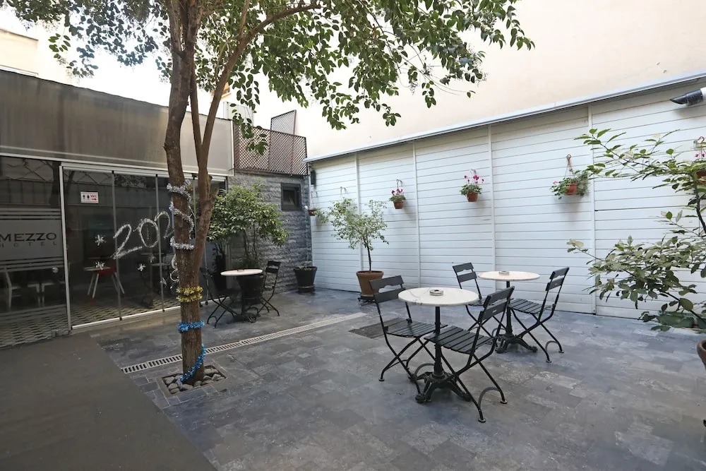Deluxe Üç Kişilik Oda, Sigara İçilmez