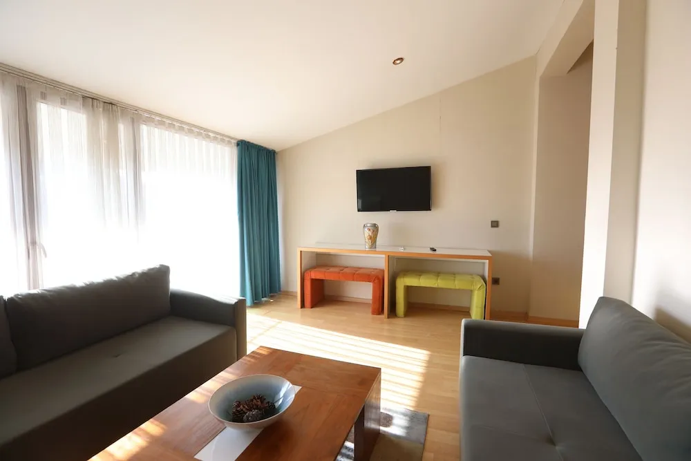 Suite Room