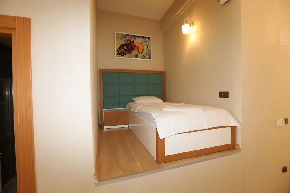 Suite Room