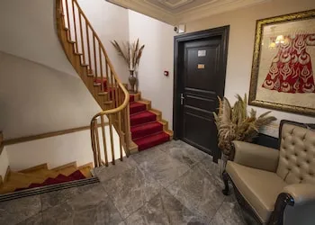 Mezzo Hotel