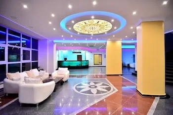 Ananas Otel
