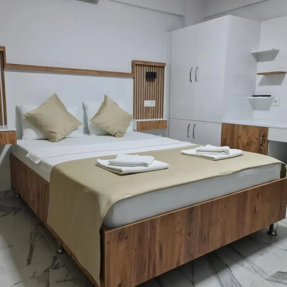 Classic Tek Büyük Yataklı Oda, Şehir Manzaralı