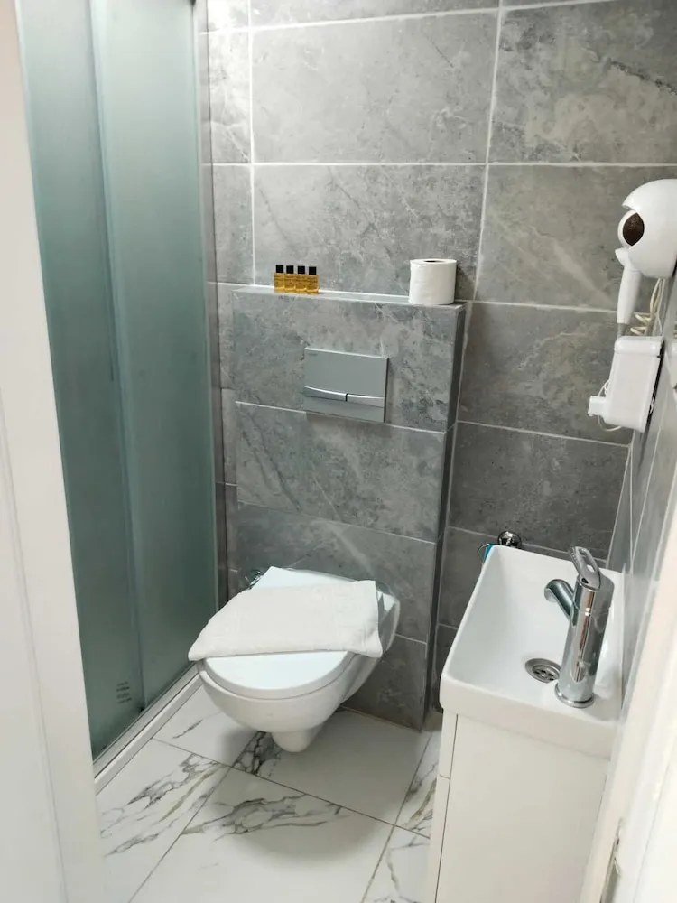 Classic Tek Büyük Yataklı Oda, Şehir Manzaralı