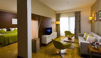 Tüyap C1 Suite